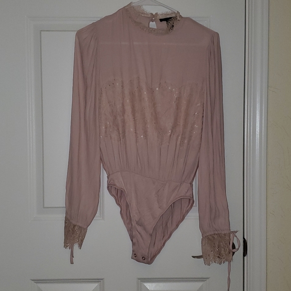 Bodysuit - Picture 1 of 9